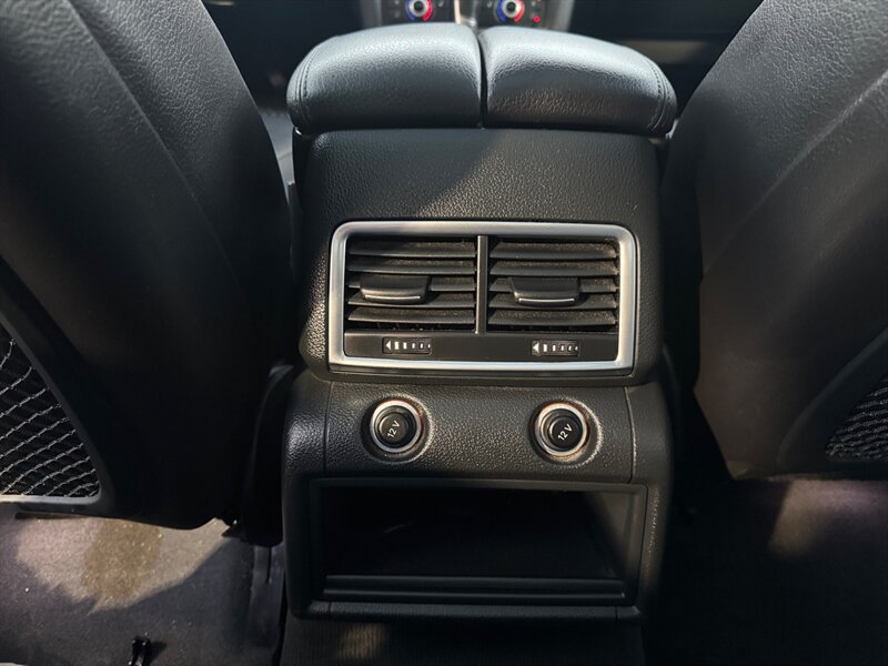Used 2015 Audi Q7 3.0T Premium AWD/4WD image 33