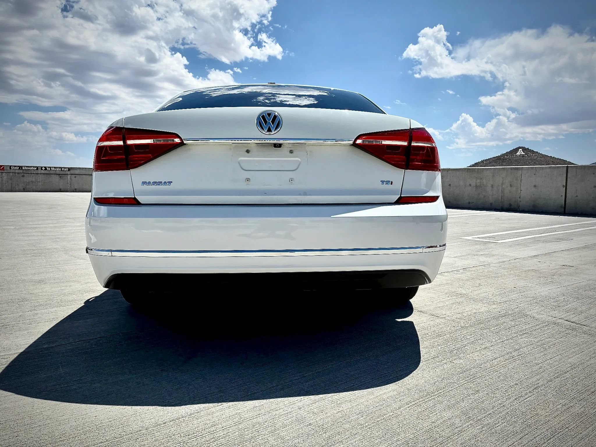 Used 2016 Volkswagen Passat 1.8T S FWD image 3