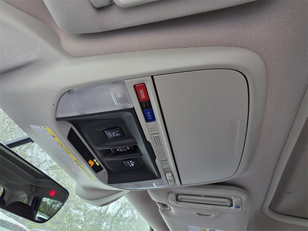 Used 2020 Subaru Forester Touring w/ Popular Package #2 image 35