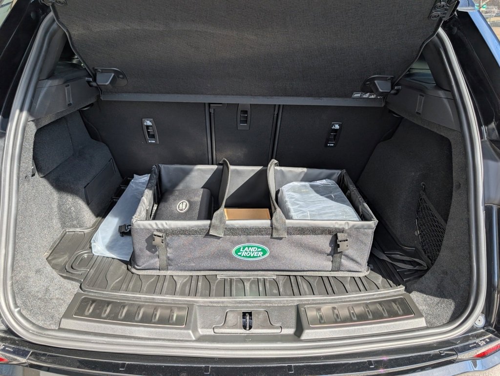 Used 2024 Land Rover Range Rover Evoque Dynamic SE image 28