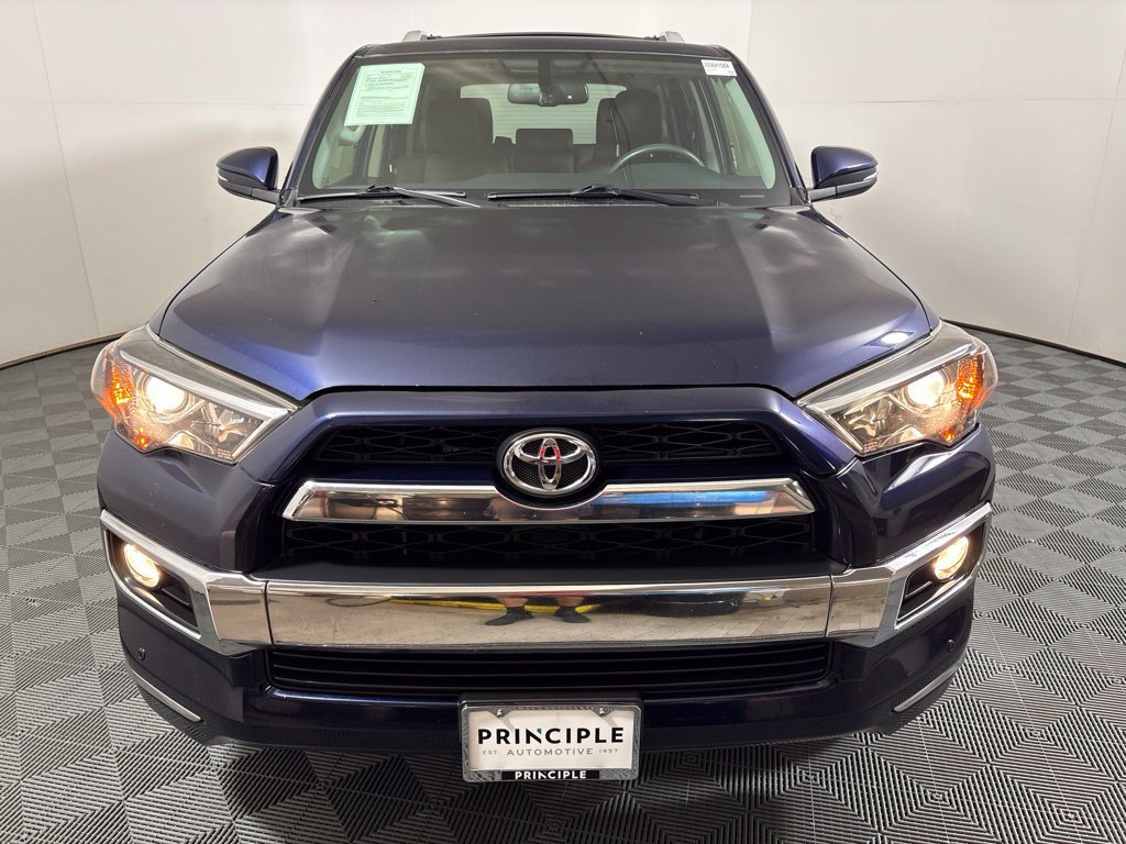 Used 2018 Toyota 4Runner Limited AWD/4WD image 3