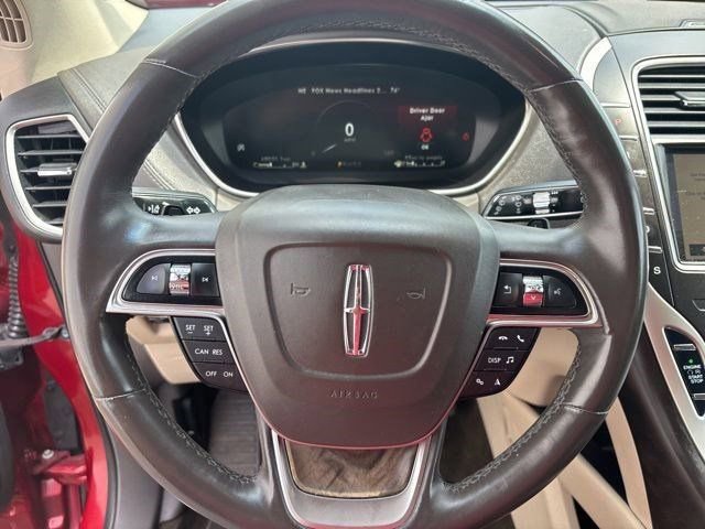 Used 2019 Lincoln Nautilus Select AWD/4WD image 15