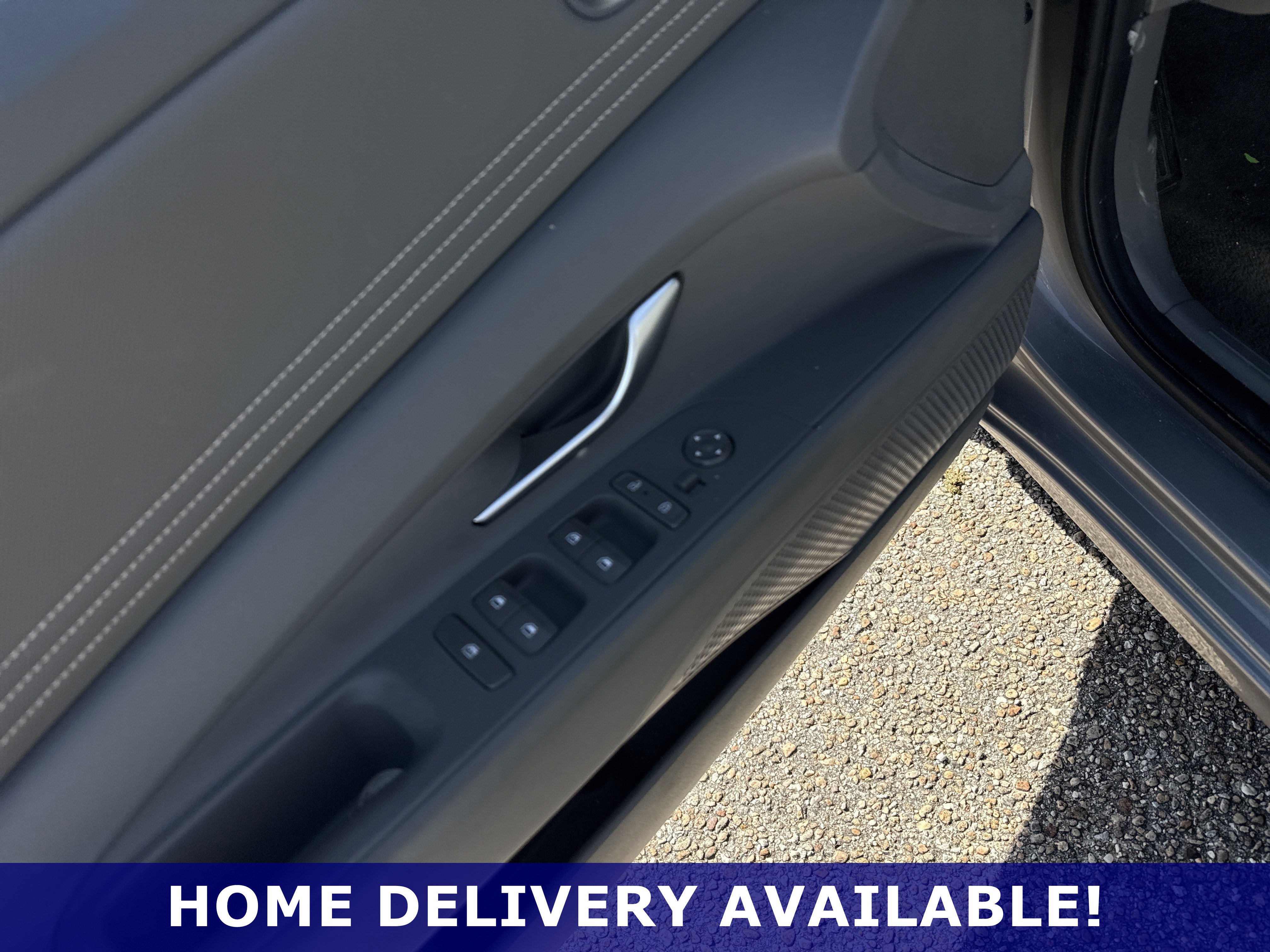 Used 2025 Hyundai Elantra SEL image 26