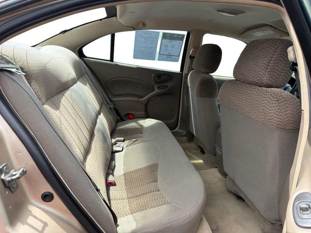 Used 2005 Pontiac Grand Am SE image 18