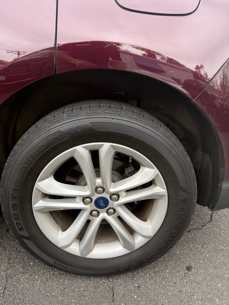 Used 2020 Ford Edge SEL w/ Convenience Package FWD image 24