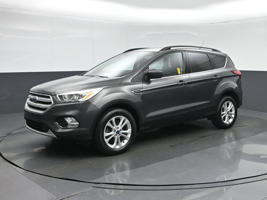 Used 2019 Ford Escape SEL AWD/4WD image 3
