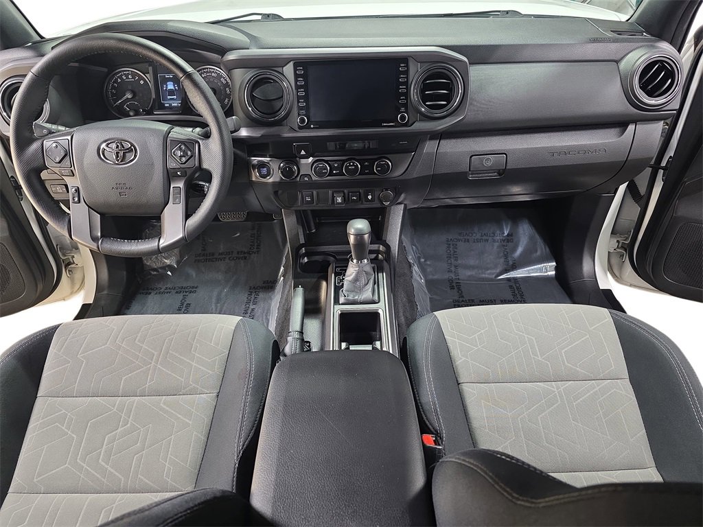 Used 2023 Toyota Tacoma TRD Off-Road image 9