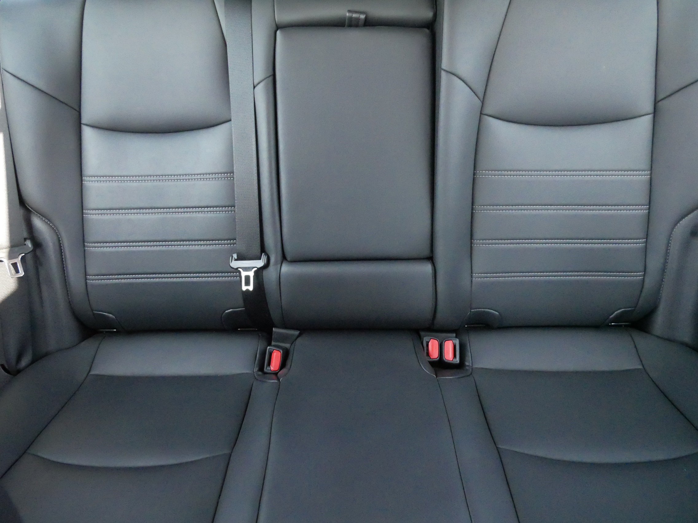 Certified 2021 Toyota RAV4 XLE Premium AWD/4WD image 13