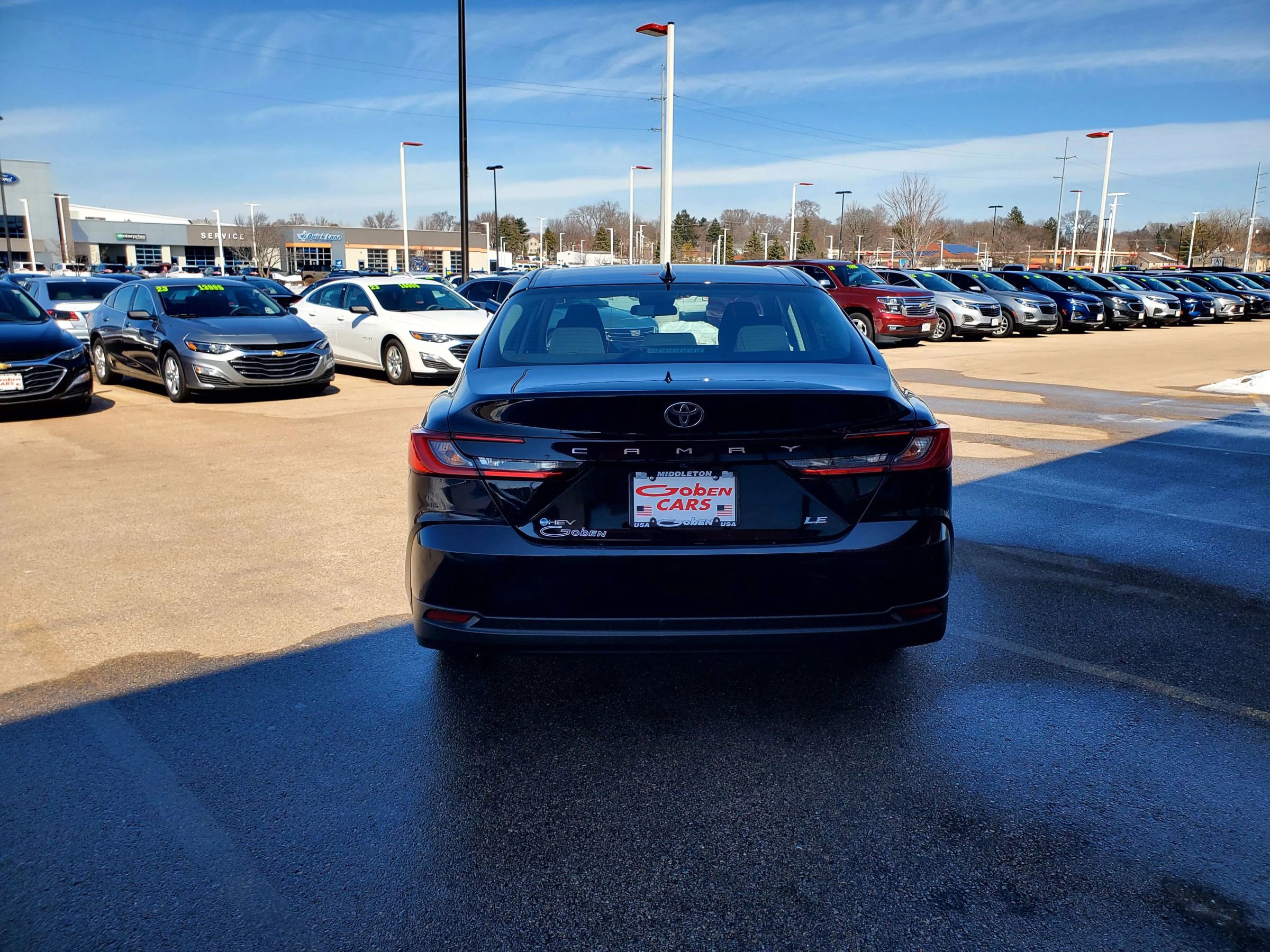 Used 2025 Toyota Camry LE FWD image 6