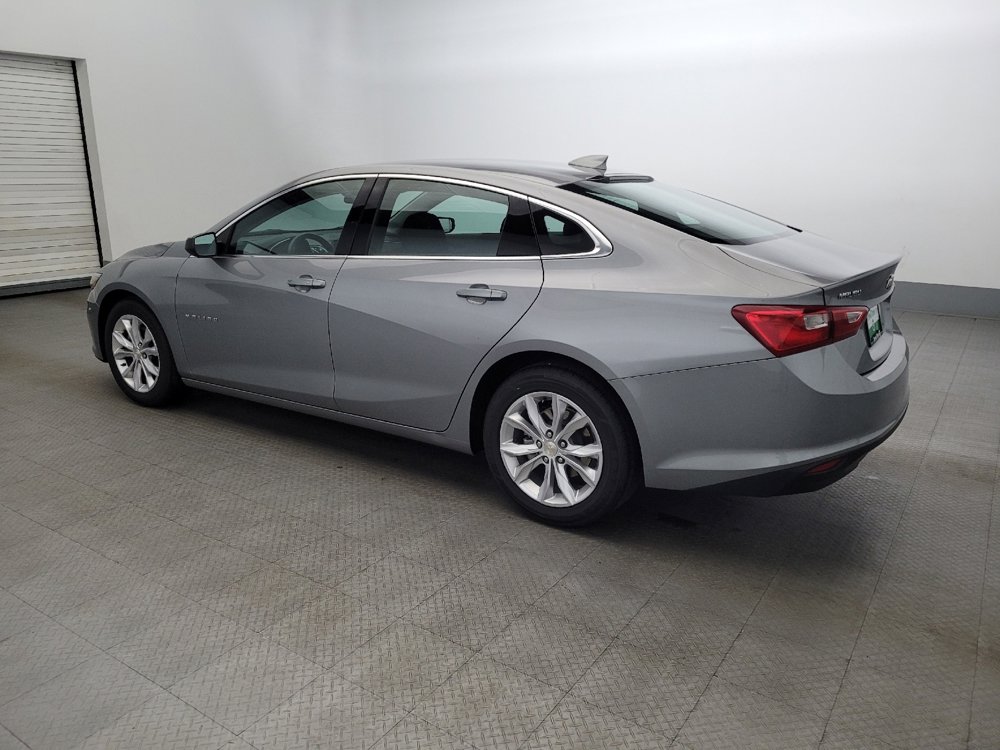 Used 2023 Chevrolet Malibu LT image 3