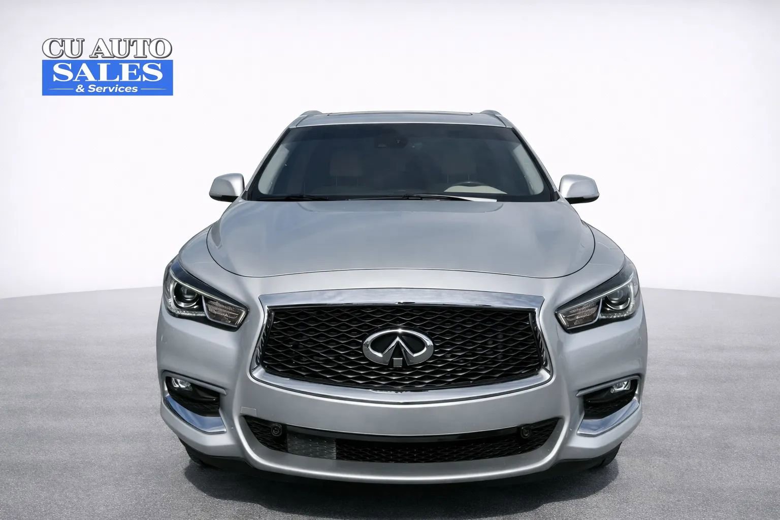 Used 2019 INFINITI QX60 Luxe w/ Essential Package image 2