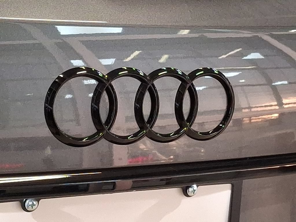 Used 2025 Audi RS 6 performance w/ Black Optic Package AWD/4WD image 35