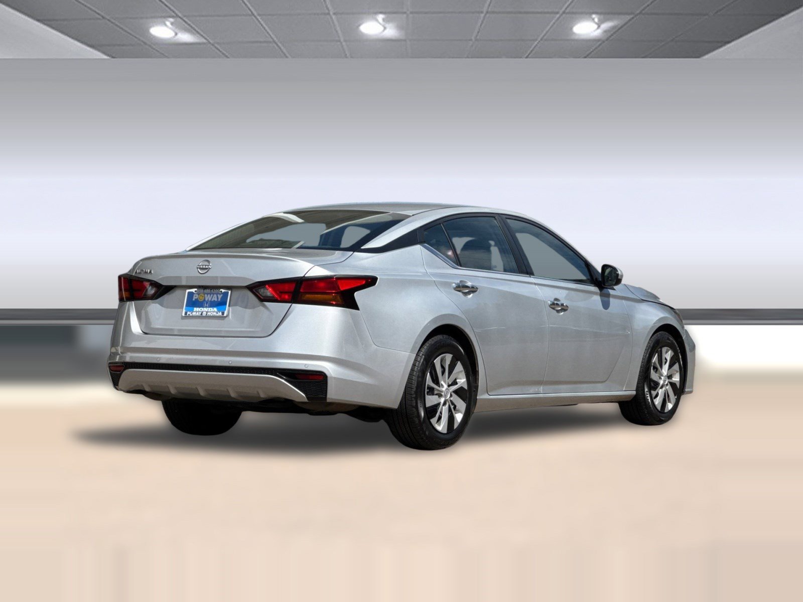 Used 2023 Nissan Altima 2.5 S FWD image 8