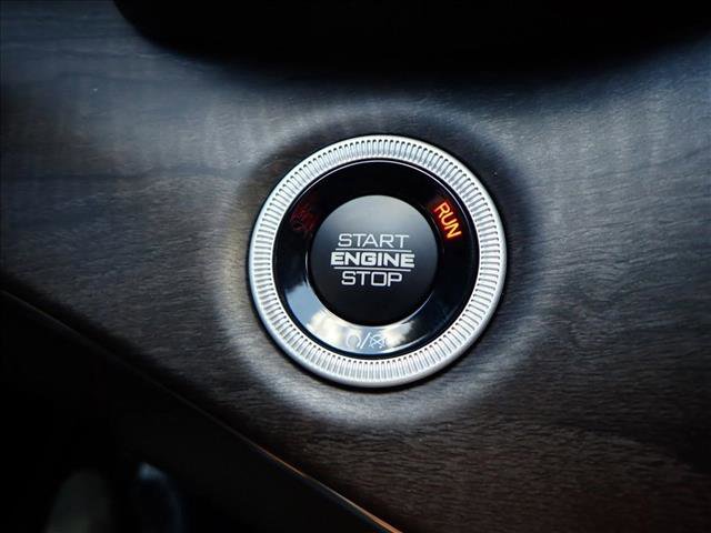 New 2025 Jeep Grand Cherokee L Overland w/ Luxury Tech Group IV image 27