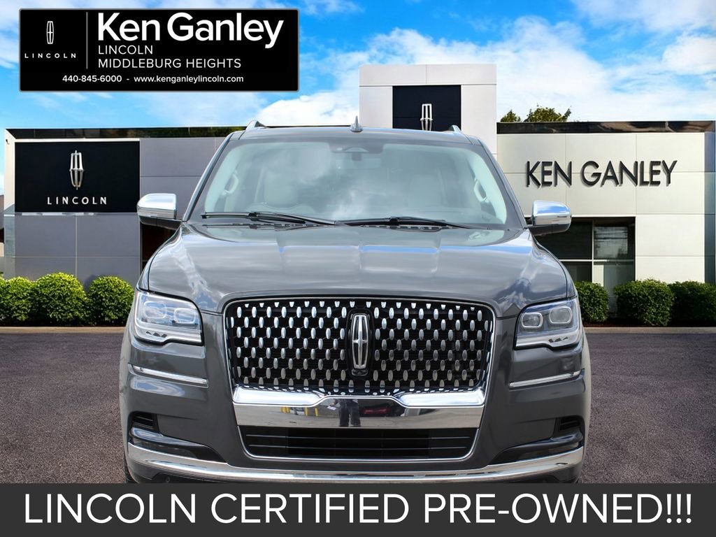 Used 2022 Lincoln Navigator L Black Label AWD/4WD image 2