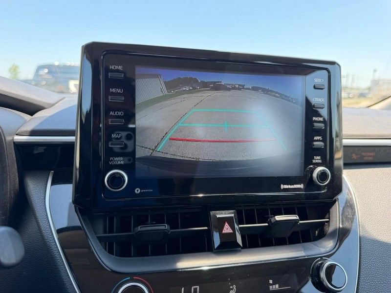Used 2022 Toyota Corolla LE FWD image 18
