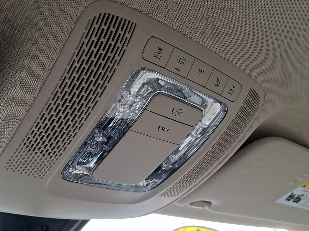 Used 2021 Mercedes-Benz GLA 250 4MATIC image 31