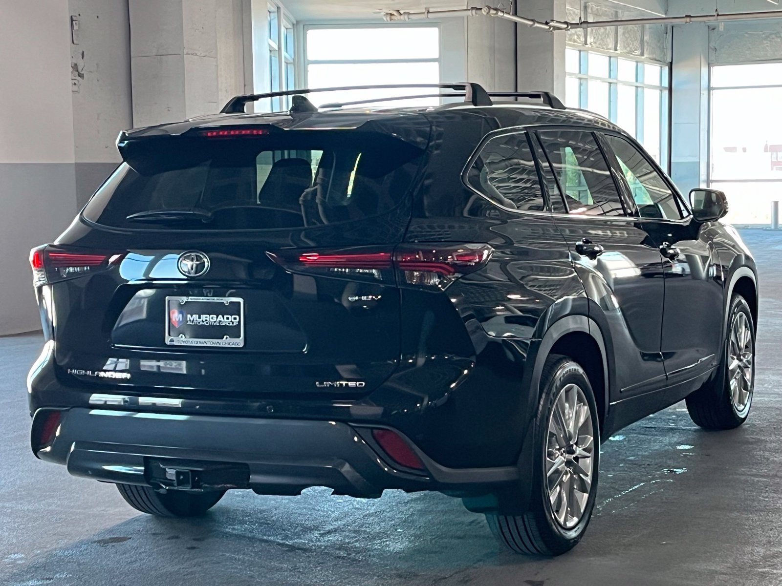 Used 2026 Toyota Highlander Limited AWD/4WD image 12