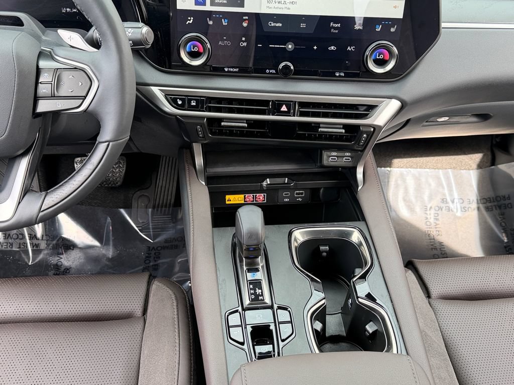 Certified 2026 Lexus RX 350 AWD w/ Convenience Package image 14