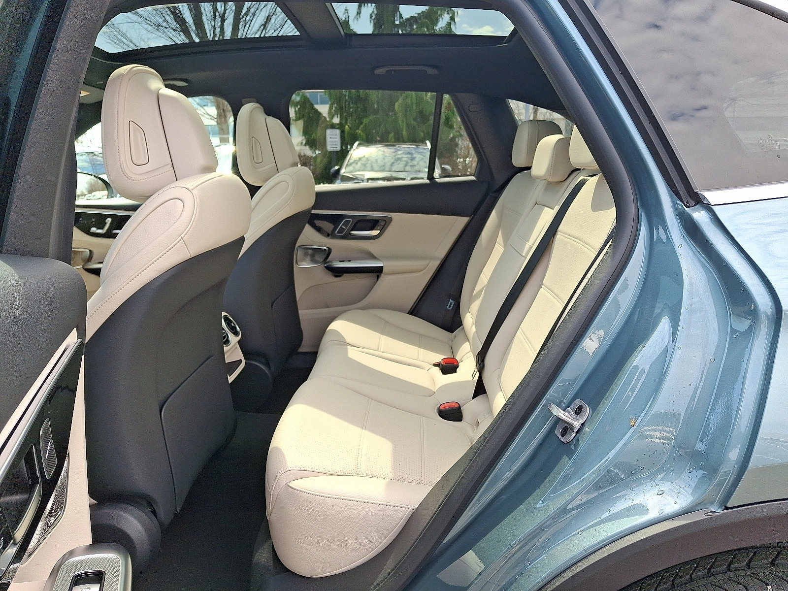 New 2026 Mercedes-Benz GLC 300 4MATIC image 8