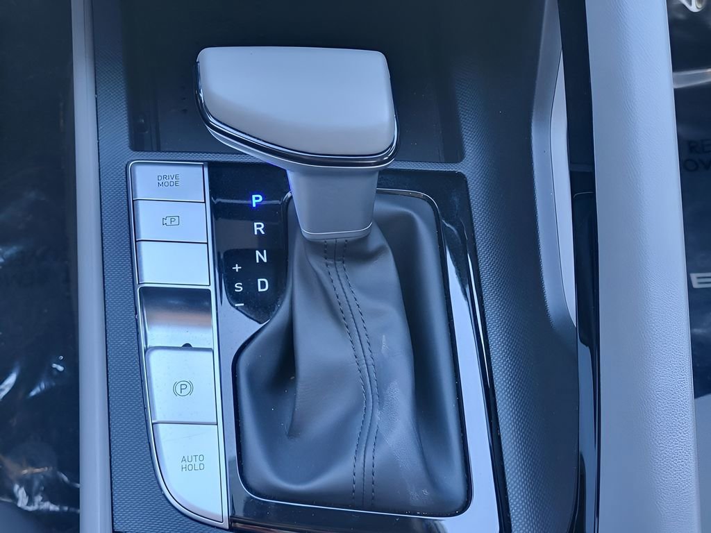 Used 2023 Hyundai Elantra SEL w/ Convenience Package image 21