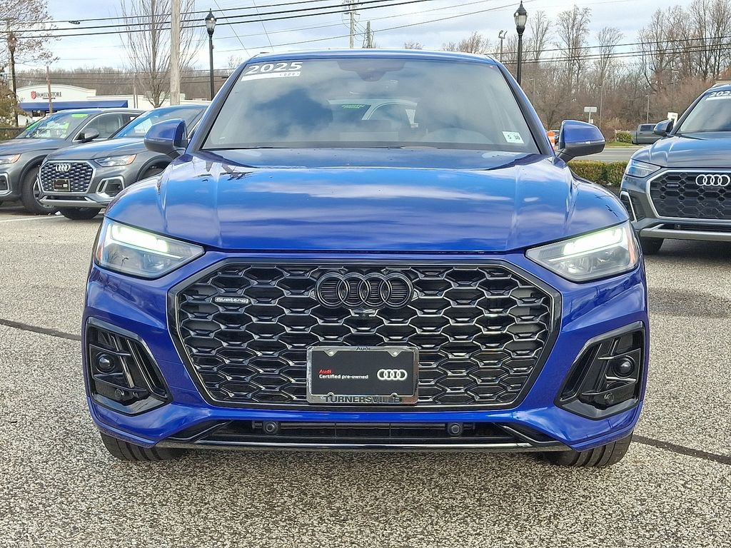 Certified 2025 Audi Q5 2.0T Premium Plus w/ Premium Plus Package image 2