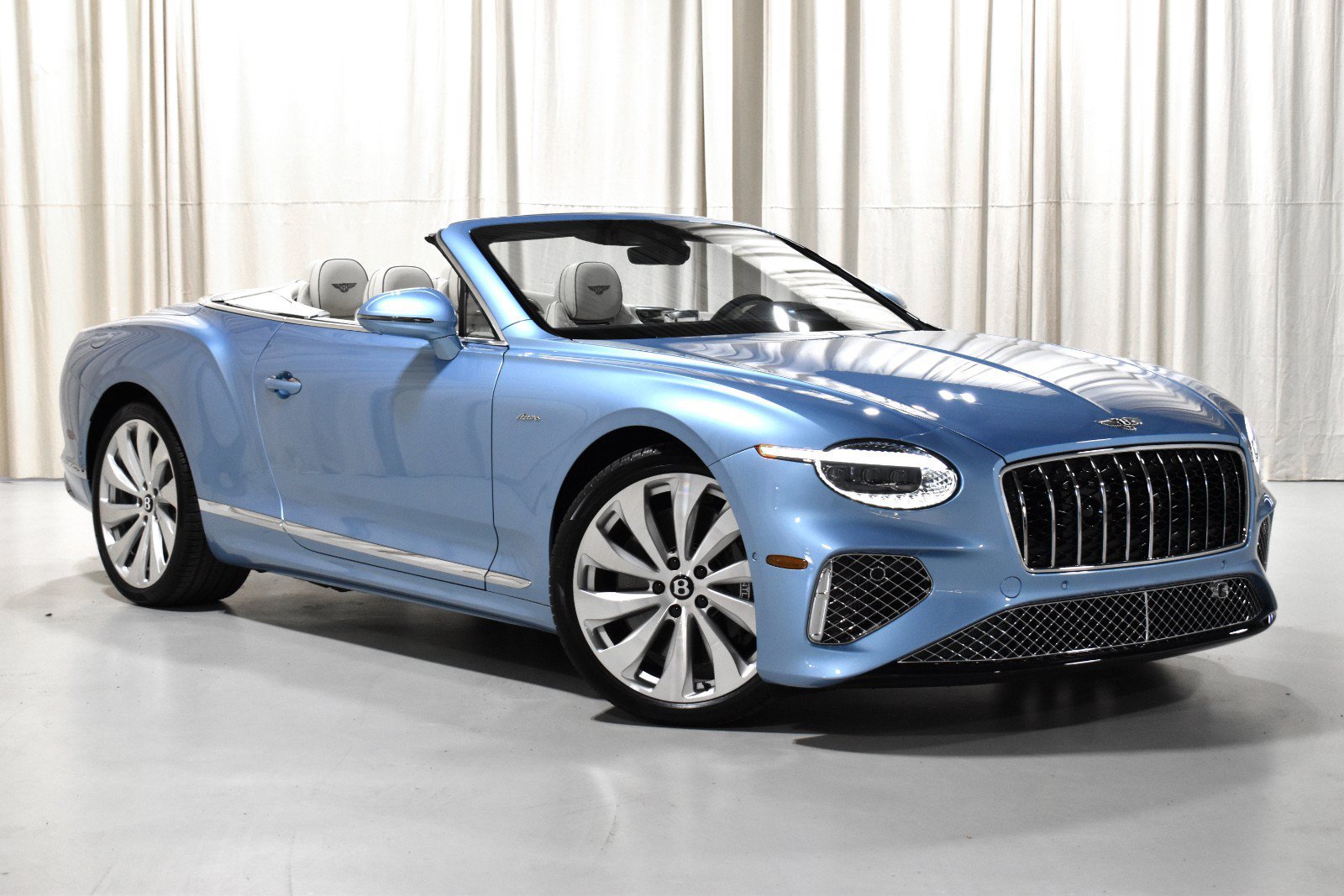 New 2026 Bentley Continental GT AWD/4WD image 3
