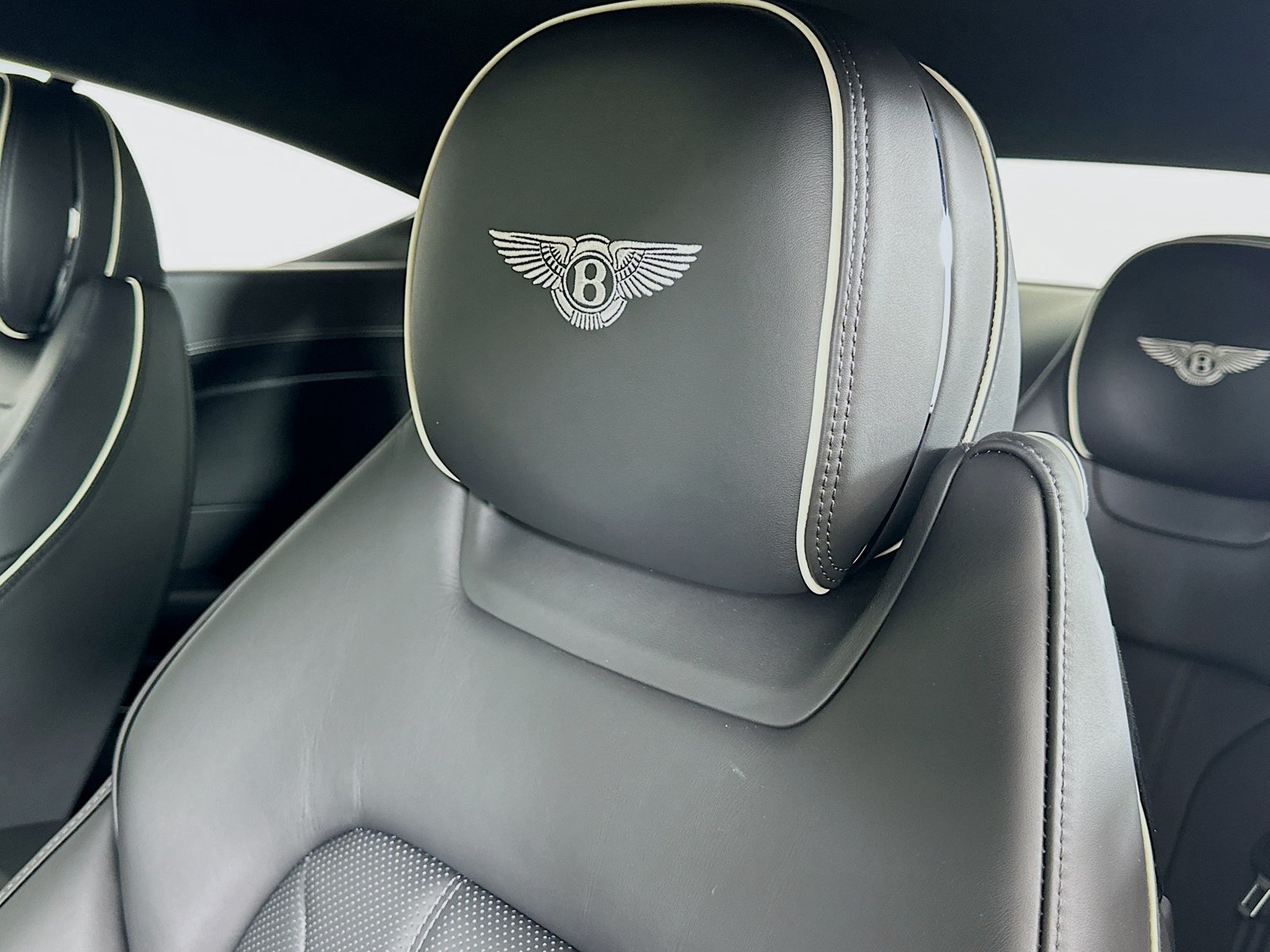 New 2026 Bentley Continental GT AWD/4WD image 54