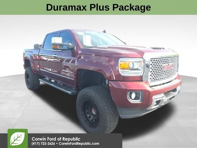 Used 2017 GMC Sierra 2500 Denali w/ Duramax Plus Package image 3