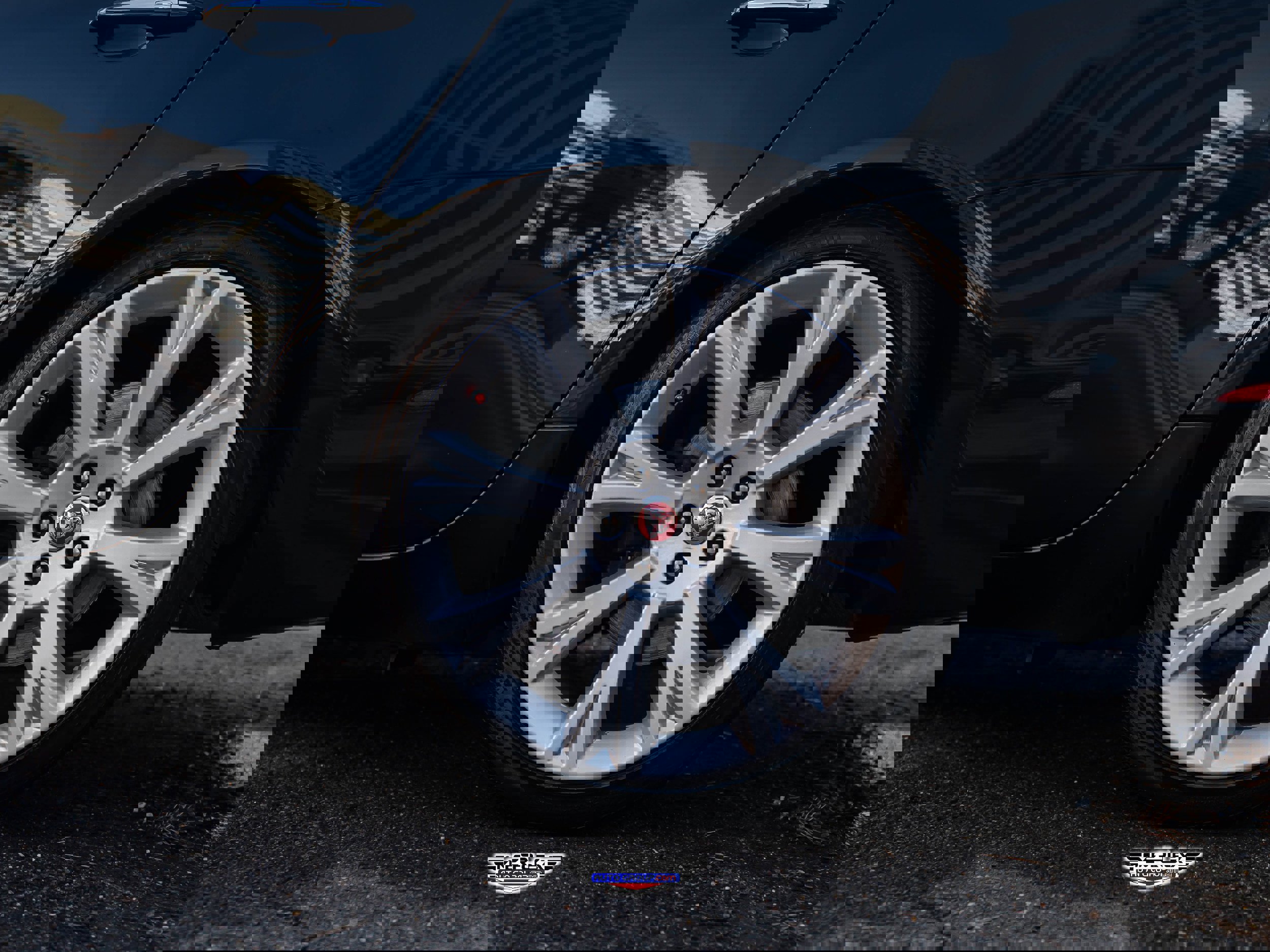 Used 2018 Jaguar XJ L Portfolio image 12