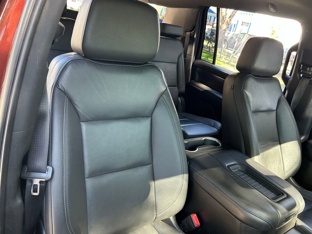 Used 2022 Chevrolet Suburban LT w/ Max Trailering Package image 36