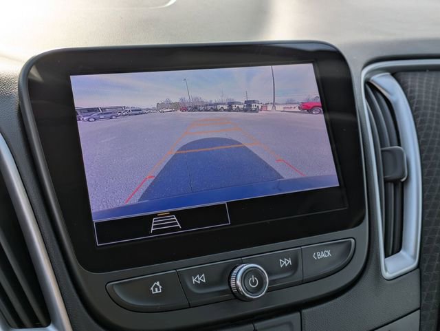 Used 2023 Chevrolet Malibu LT image 23