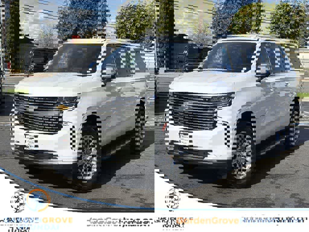 Used 2023 Chevrolet Suburban Premier image 1