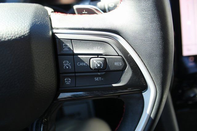 Used 2022 Jeep Grand Cherokee Trailhawk w/ ADV Protech Group II image 17