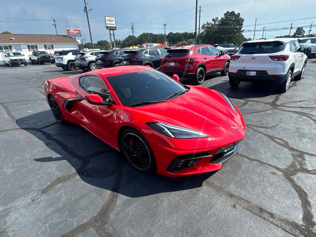 Used 2020 Chevrolet Corvette Stingray Coupe w/ 1LT RWD image 13