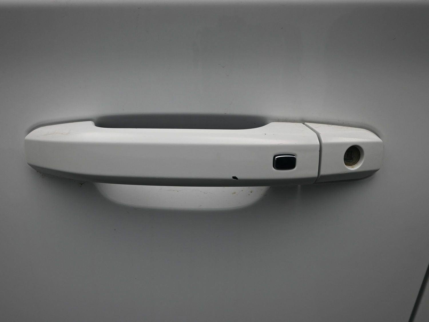 Used 2017 GMC Yukon XL SLT image 22