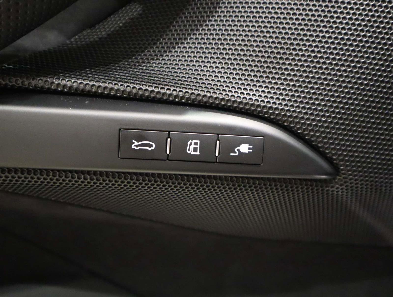 Certified 2025 Ferrari 296 GTB image 30