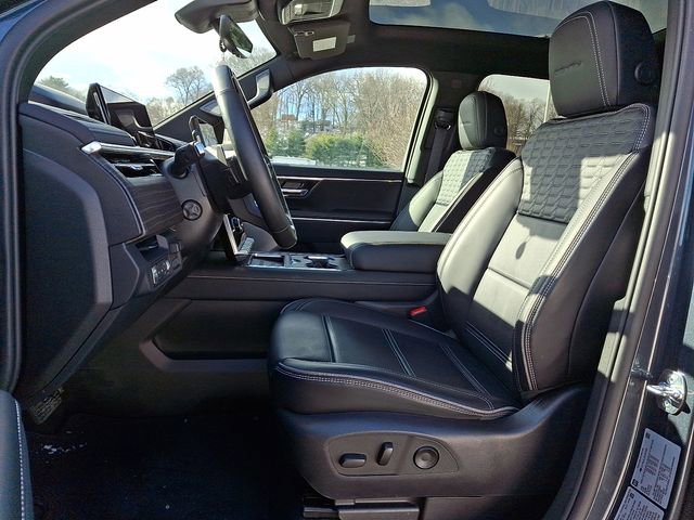 Used 2025 GMC Sierra EV Denali image 18