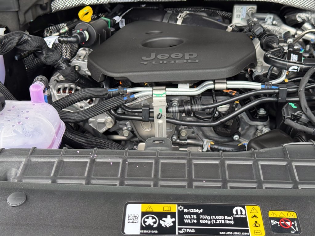 New 2026 Jeep Grand Cherokee Altitude RWD image 17