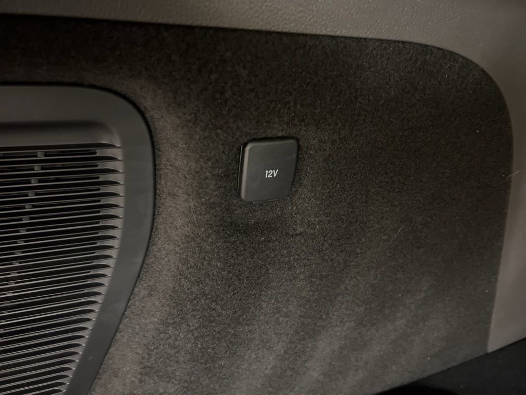 Used 2021 Lincoln Corsair Reserve w/ Equipment Group 201A image 35