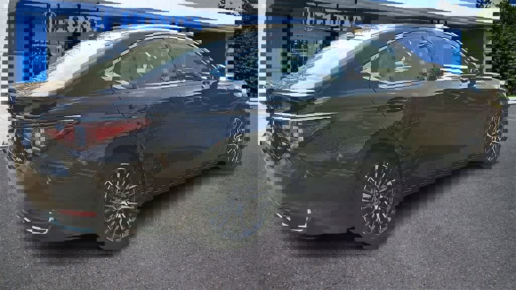 Used 2023 Lexus ES 300h w/ Premium Package image 8