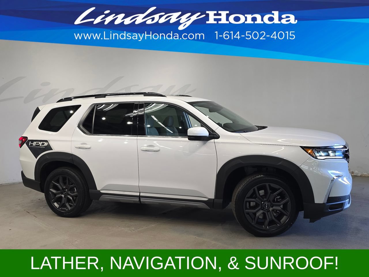 Used 2023 Honda Pilot Touring image 3