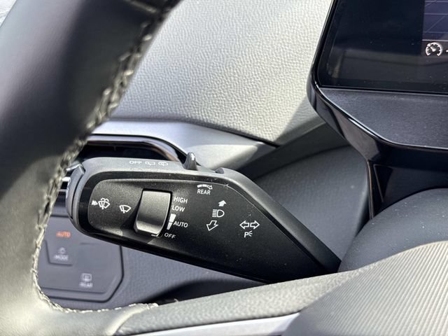 New 2026 Volkswagen ID.4 Pro RWD image 20