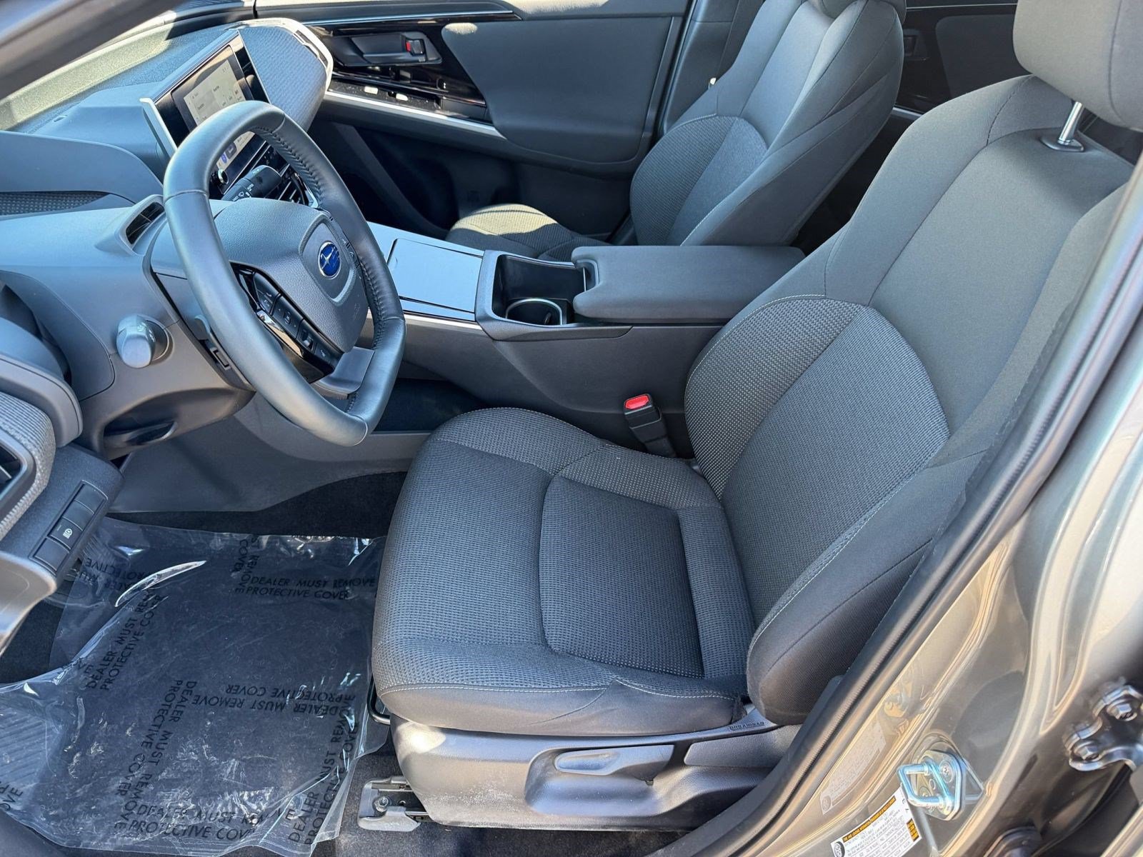 Used 2025 Subaru Solterra AWD/4WD image 5