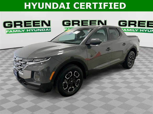 Certified 2024 Hyundai Santa Cruz SE image 1