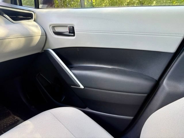 Used 2025 Toyota Corolla Cross L FWD image 19