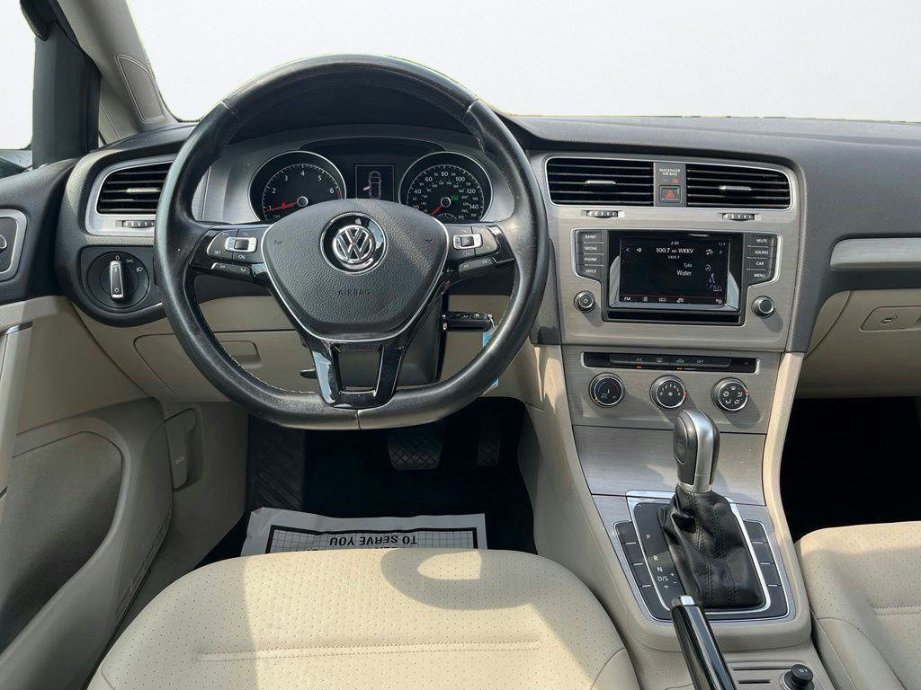 Used 2015 Volkswagen Golf S FWD image 18
