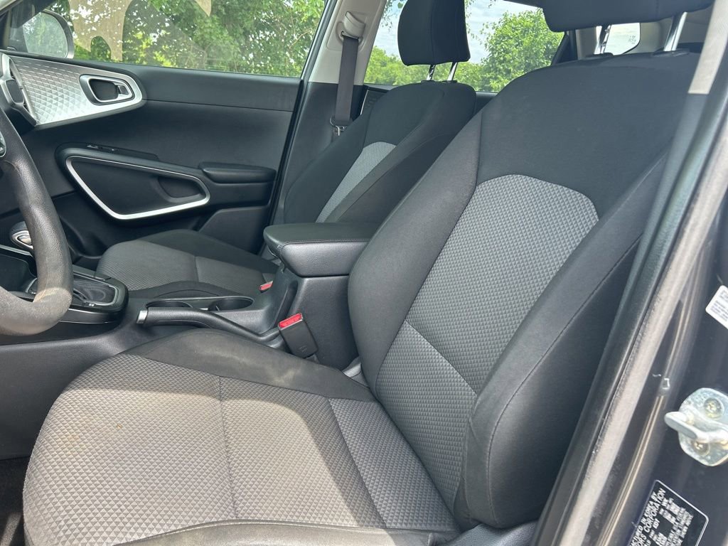 Used 2021 Kia Soul LX FWD image 8