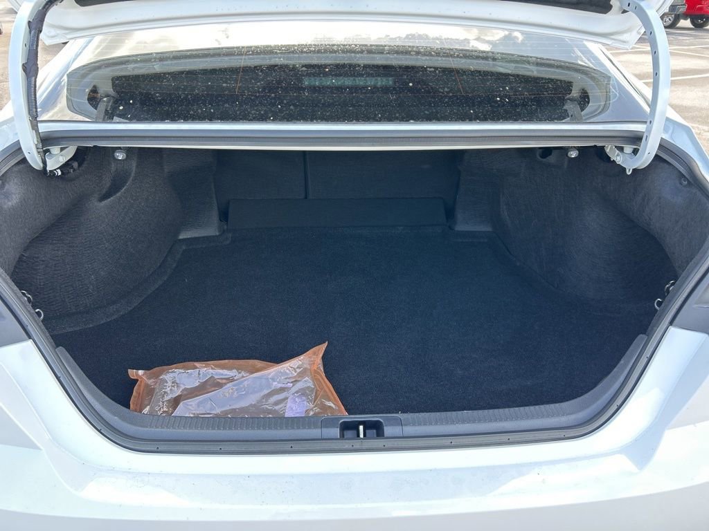 Used 2025 Toyota Camry SE w/ Convenience Package image 50