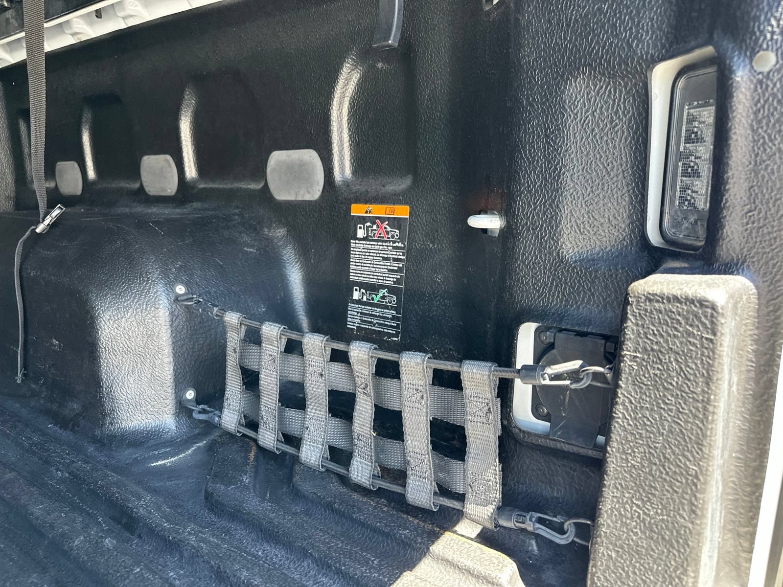 Used 2019 Chevrolet Silverado 1500 LTZ w/ LTZ Premium Package AWD/4WD image 30